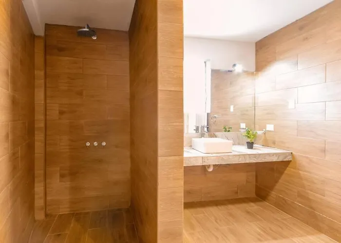 Platinum 204 Apartment *